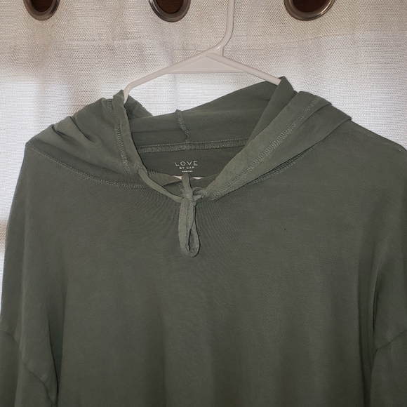 LOVE BY GAP PALE GREEN HOODIE JUNIORS SIZE SMALL EUC - Picture 2 of 6